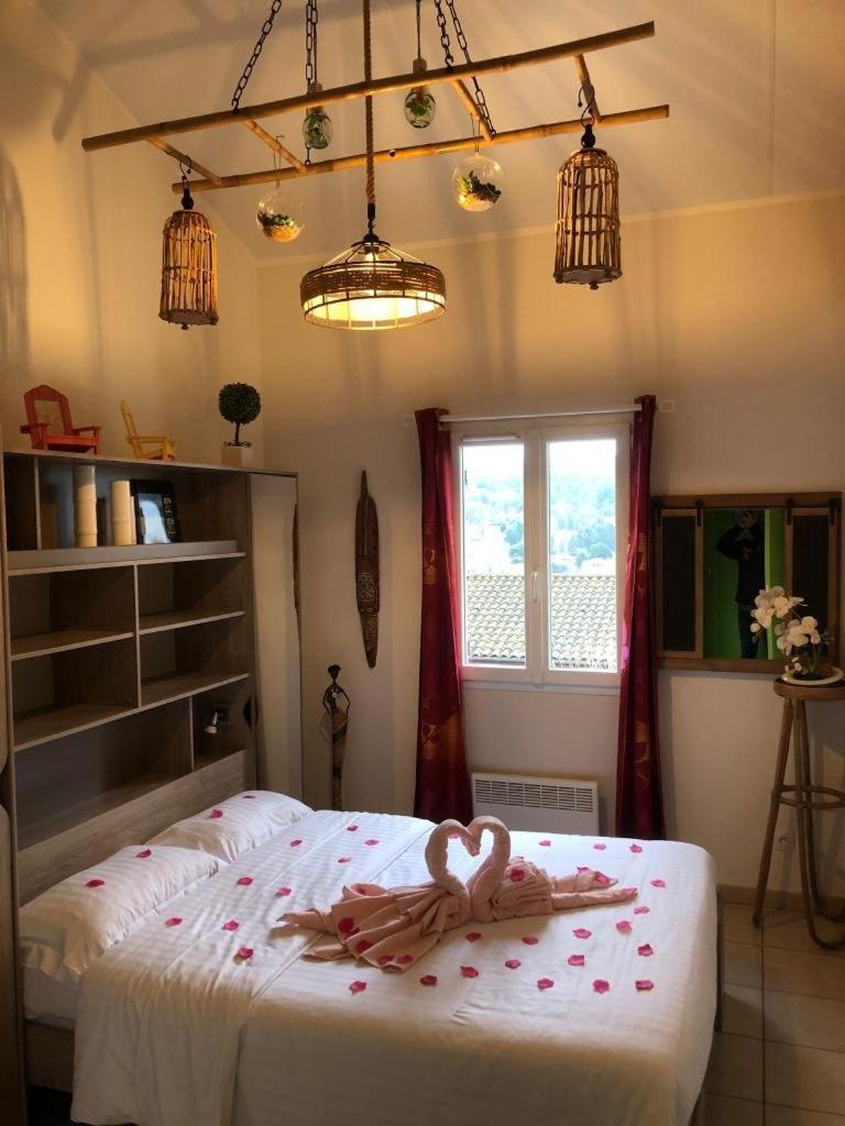 L'Enea - Maison Avec Piscine Partagee Apartment Sarlat-la-Caneda Ngoại thất bức ảnh